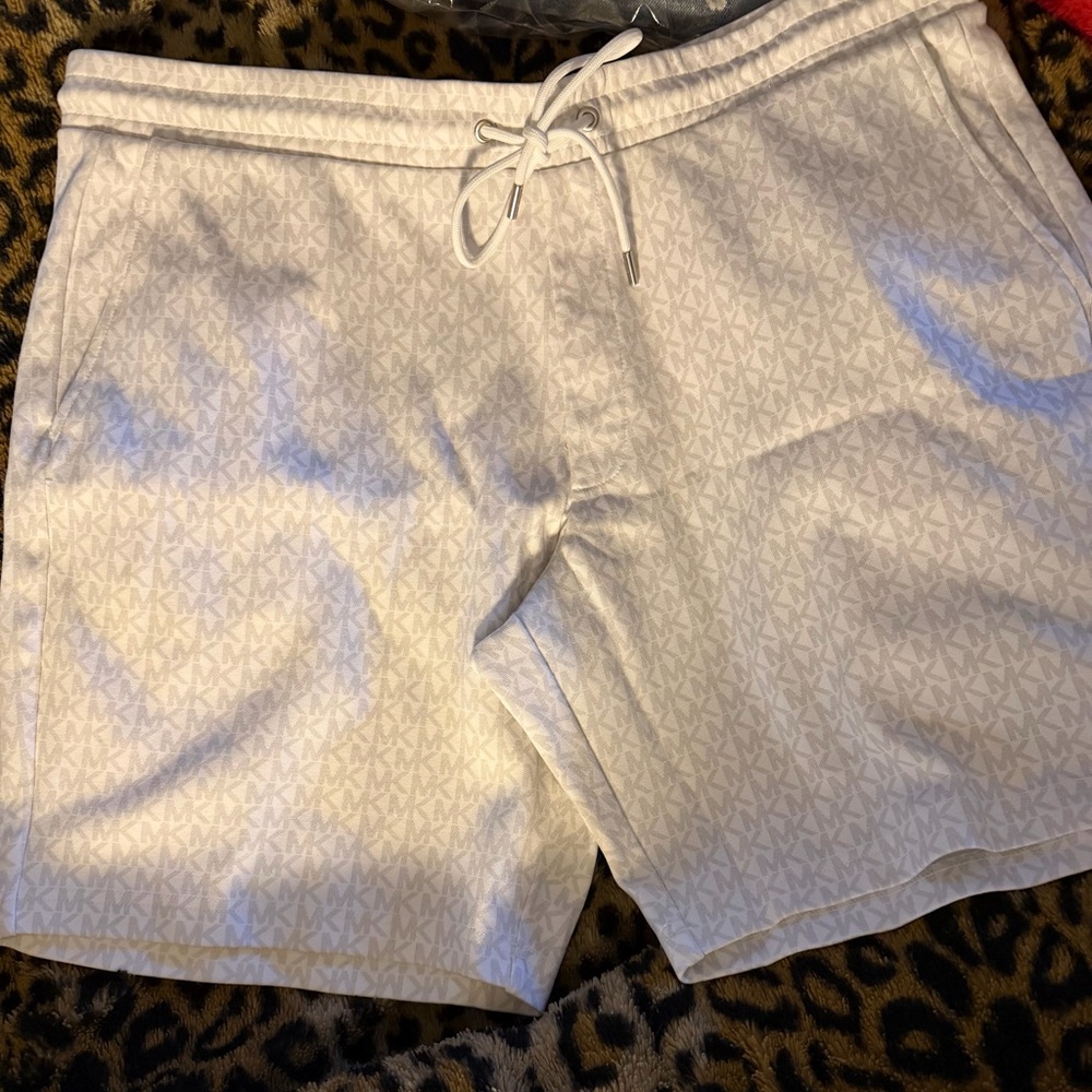 Michael Kors White Mono Shorts